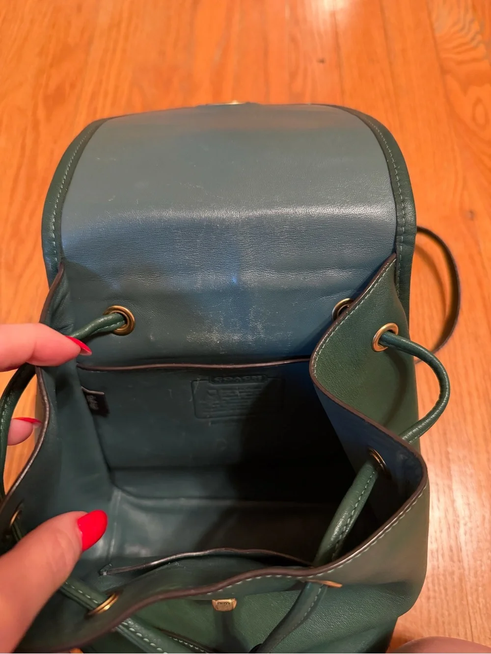GREEN COACH TURNLOCK BACKPACK- GLOVETANNED LEATHER W HARDWARE